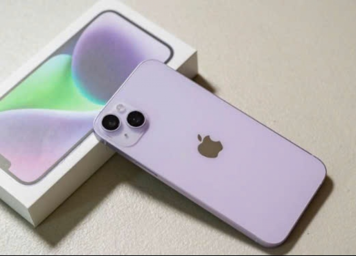 Pin khủng, giá mềm: iPhone 14 Plus "gây sốt" đầu năm 2025