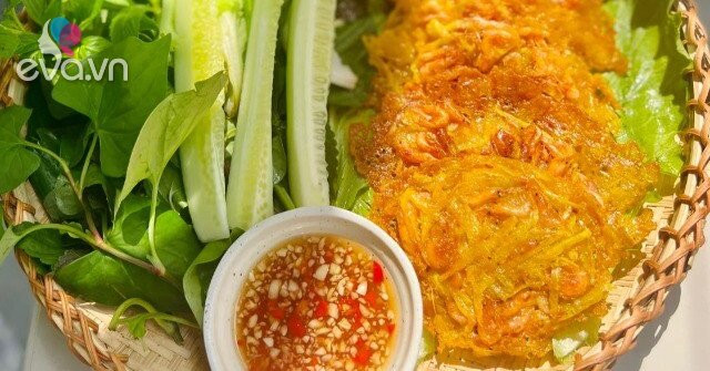 Bánh tép khoai lang thơm nức, giòn rụm, cuốn cuốn chấm chấm ăn ngon mê