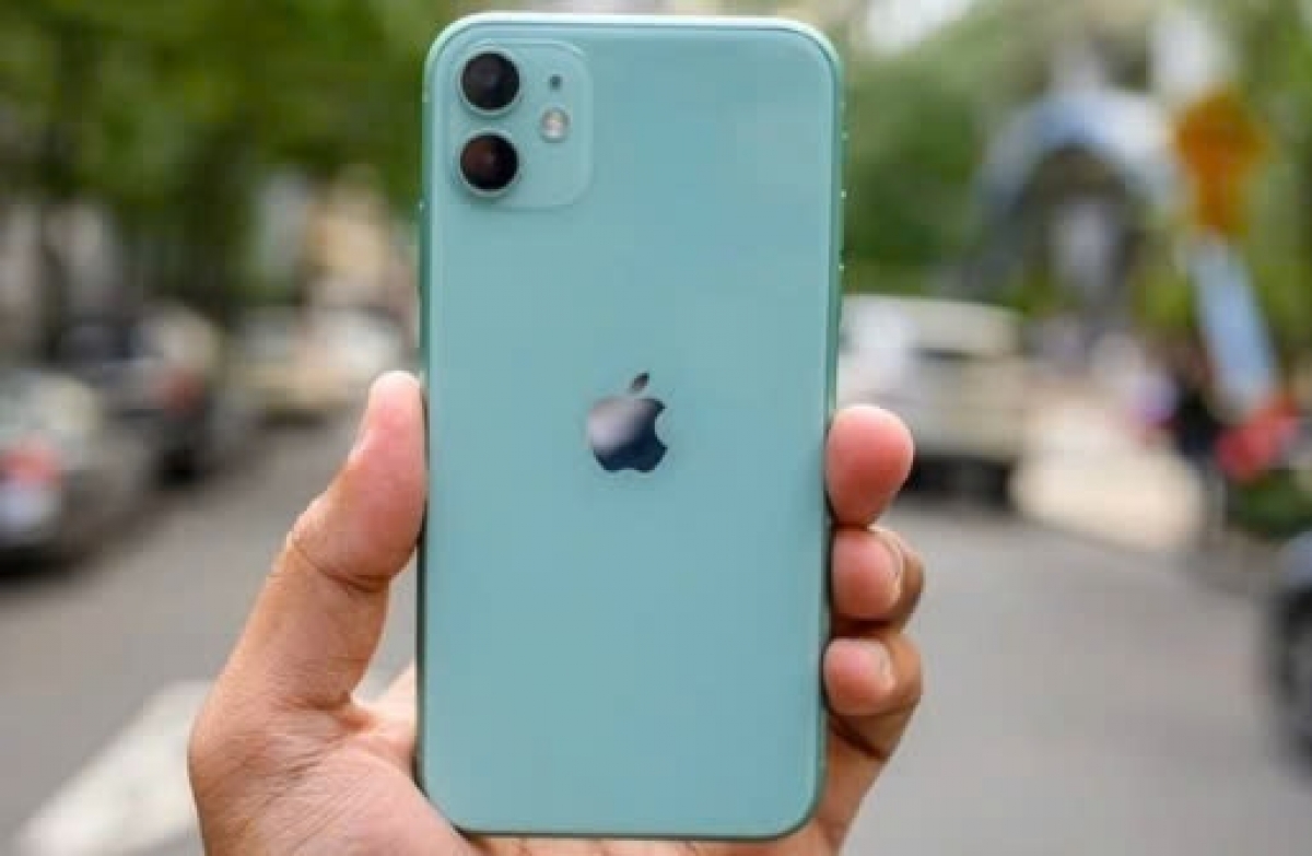 “Chiến thần giá rẻ” iPhone 11 trở lại, ai cần iPhone 16 nữa?