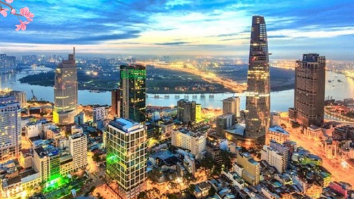 GDP Việt Nam 2024 tăng mạnh, UOB chỉ ra động lực thúc đẩy tăng trưởng