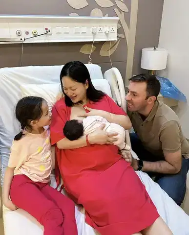 vì câu nói em bật khóc