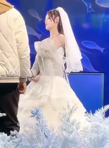 câu nói hay về váy cưới