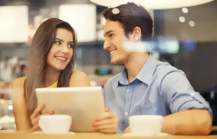 những câu nói làm quen hài hước